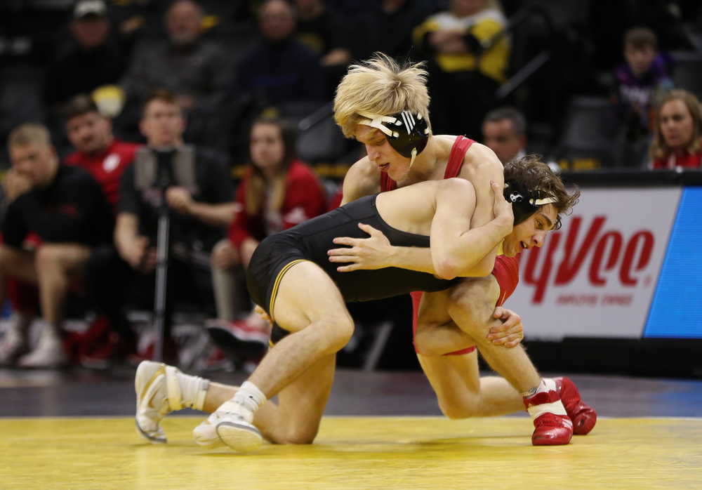 Iowa's Austin DeSanto wrestles Indiana's Paul Konrath at 133 pounds Friday, February 15, 2019 at Carver-Hawkeye Arena. (Brian Ray/hawkeyesports.com)