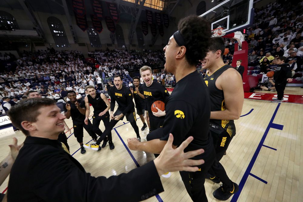 The Iowa Hawkeyes get pumped up for their game against Penn State Saturday, January 4, 2020 at the Palestra in Philadelphia. (Brian Ray/hawkeyesports.com)