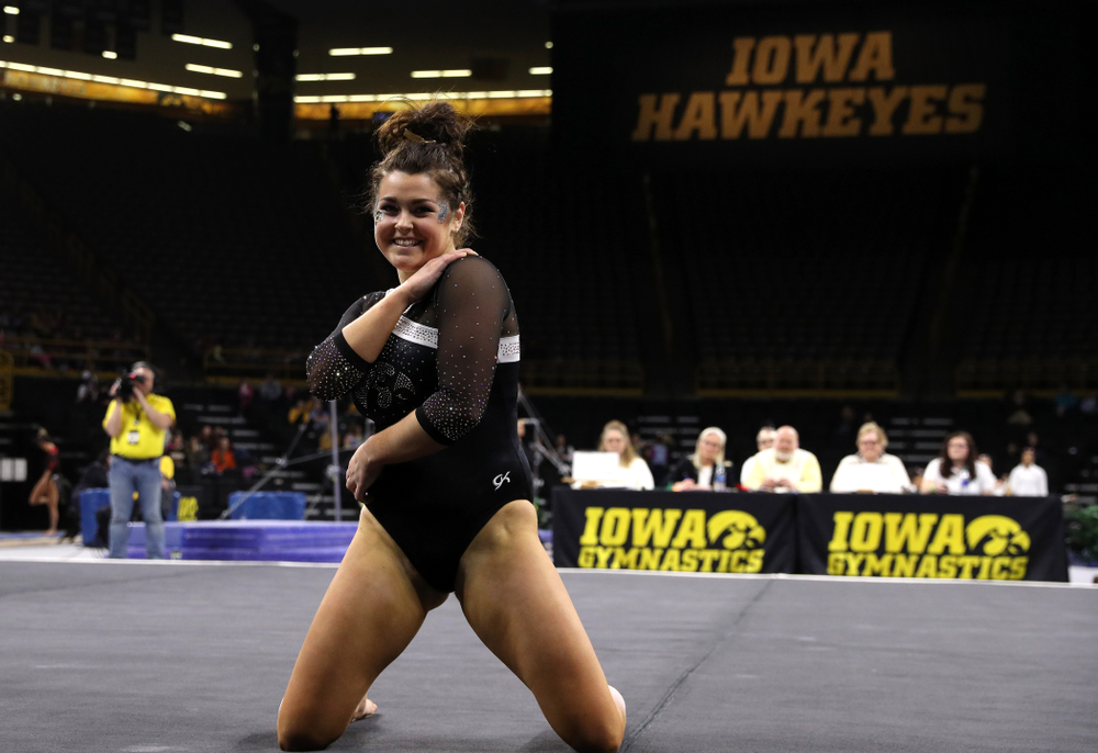 Iowa's Erin Castle competes on the floor against the Rutgers Scarlet Knights Saturday, January 26, 2019 at Carver-Hawkeye Arena. (Brian Ray/hawkeyesports.com)
