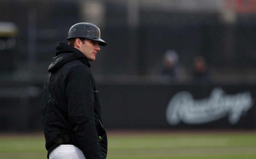 Iowa Hawkeyes pitcher Nick Allgeyer (24) against the Bradley Braves Wednesday, March 28, 2018 at Duane Banks Field. (Brian Ray/hawkeyesports.com)