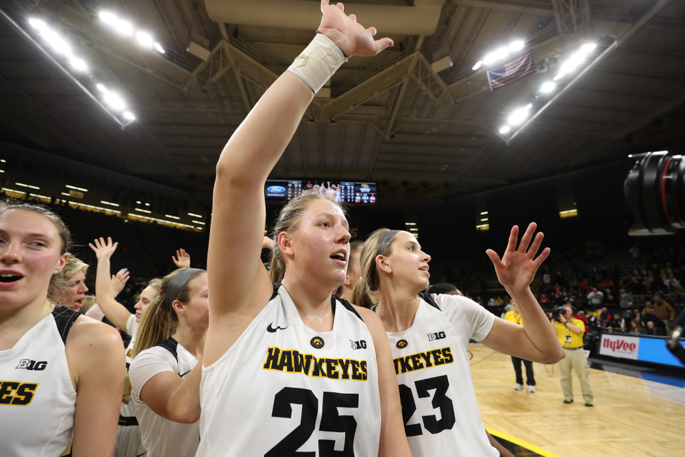 Iowa Hawkeyes forward/center Monika Czinano (25) against the Illinois Fighting Illini Thursday, February 14, 2019 at Carver-Hawkeye Arena. (Brian Ray/hawkeyesports.com)