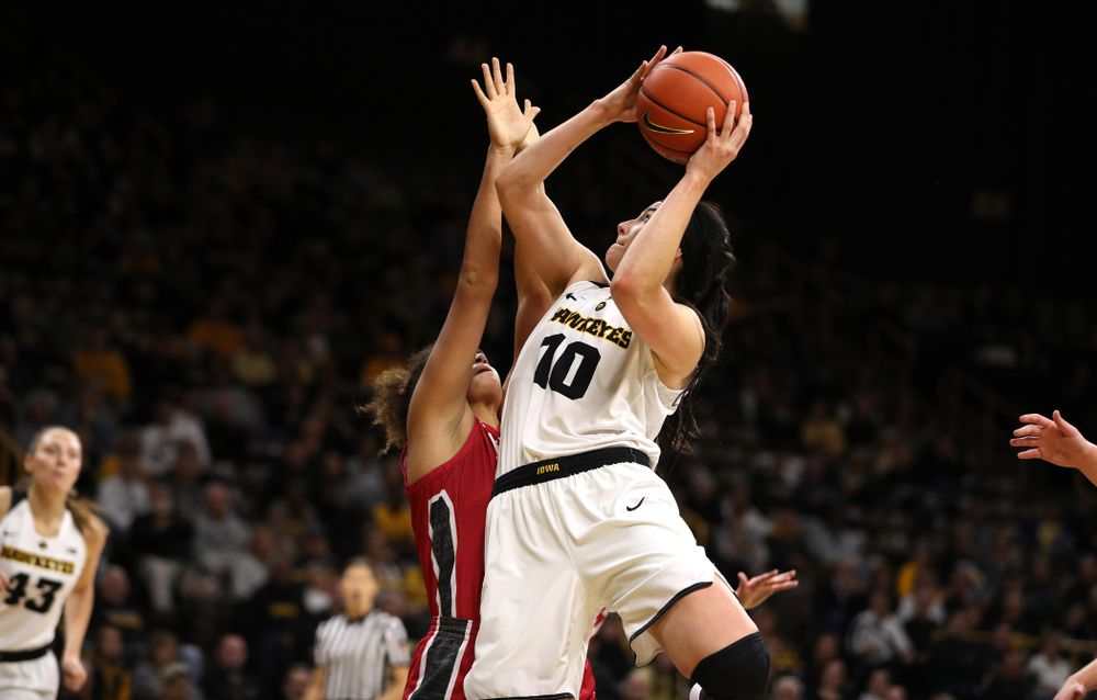 Iowa Hawkeyes forward Megan Gustafson (10) against the IUPUI Jaguars Saturday, December 8, 2018 at Carver-Hawkeye Arena. (Brian Ray/hawkeyesports.com)