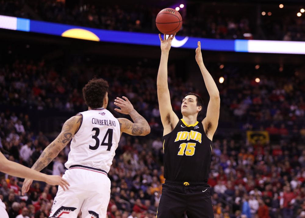 Iowa Hawkeyes forward Ryan Kriener (15) against the Cincinnati Bearcats in the first round of the 2019 NCAA Men's Basketball Tournament Friday, March 22, 2019 at Nationwide Arena in Columbus, Ohio. (Brian Ray/hawkeyesports.com)