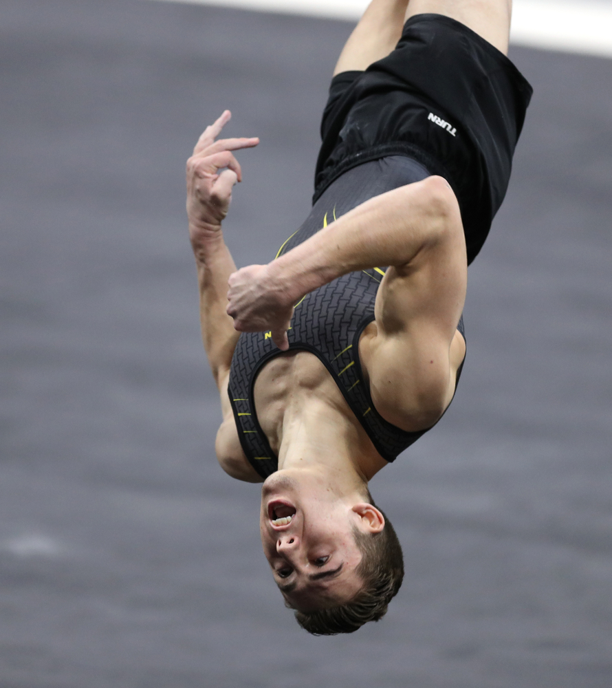 Iowa's Noah Scigliano competes on the floor against Oklahoma Saturday, February 9, 2019 at Carver-Hawkeye Arena. (Brian Ray/hawkeyesports.com)
