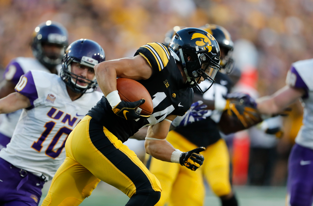 Iowa Hawkeyes wide receiver Kyle Groeneweg (14) against the Northern Iowa Panthers Saturday, September 15, 2018 at Kinnick Stadium. (Brian Ray/hawkeyesports.com)
