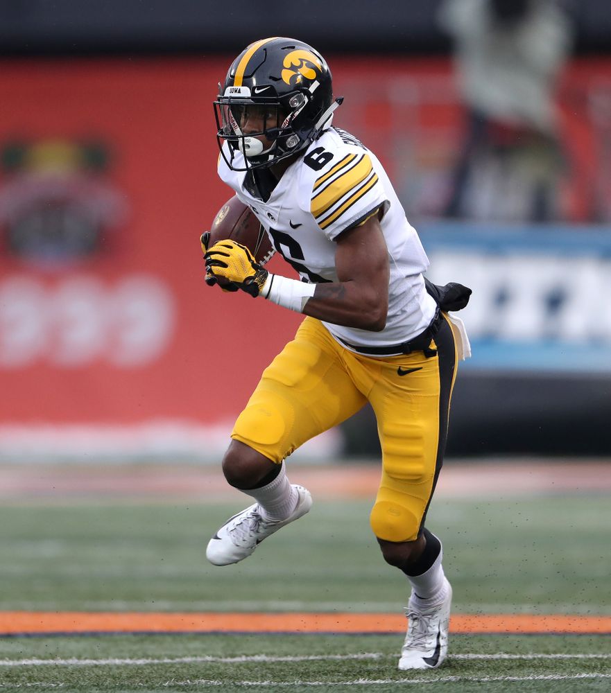 Iowa Hawkeyes wide receiver Ihmir Smith-Marsette (6) against the Illinois Fighting Illini Saturday, November 17, 2018 at Memorial Stadium in Champaign, Ill. (Brian Ray/hawkeyesports.com)