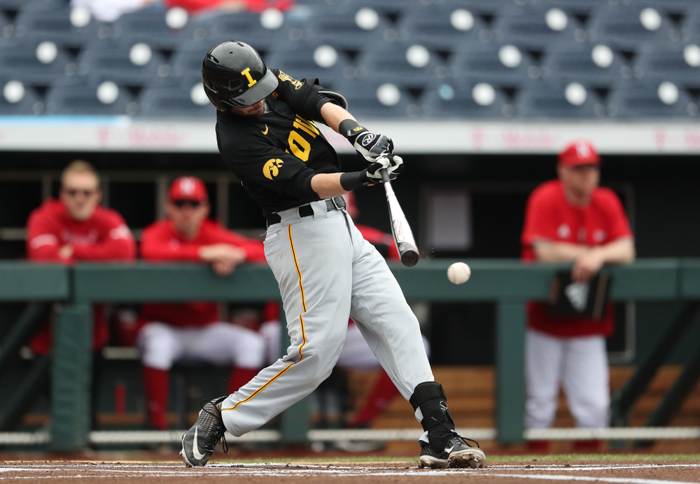 Iowa Hawkeyes Chris Whelan (28) against the Nebraska Cornhuskers in the first round of the Big Ten Baseball Tournament Friday, May 24, 2019 at TD Ameritrade Park in Omaha, Neb. (Brian Ray/hawkeyesports.com)
