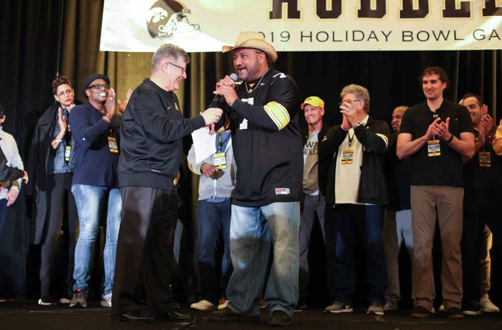 Epenesa Epenesa and other letter winners are introduced during the Holiday Bowl Hawkeye Huddle Thursday, December 26, 2019 at the Hilton in downtown San Diego. (Brian Ray/hawkeyesports.com)