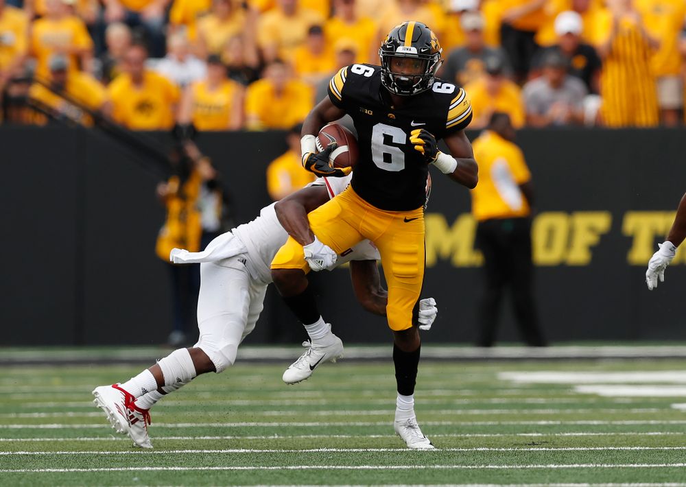 Iowa Hawkeyes wide receiver Ihmir Smith-Marsette (6) against the Northern Illinois Huskies Saturday, September 1, 2018 at Kinnick Stadium. (Brian Ray/hawkeyesports.com)