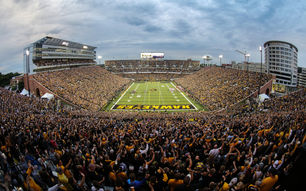Fans wave to the kids in the Stead Family ChildrenÕs Hospital at the end of the first quarter against the Miami RedHawks Saturday, August 31, 2019 at Kinnick Stadium in Iowa City. (Brian Ray/hawkeyesports.com)