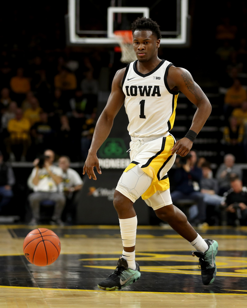 Iowa Hawkeyes guard Joe Toussaint (1) against the Ohio State Buckeyes Thursday, February 20, 2020 at Carver-Hawkeye Arena. (Brian Ray/hawkeyesports.com)