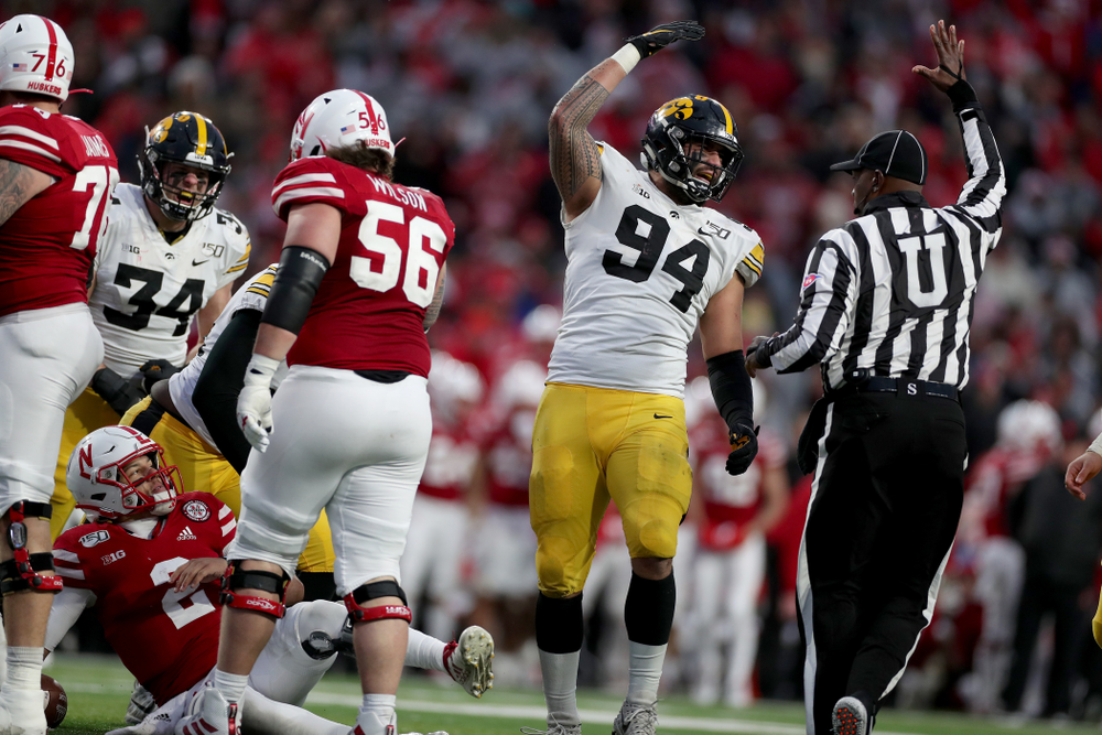 Iowa Hawkeyes defensive end A.J. Epenesa (94) against the Nebraska Cornhuskers Friday, November 29, 2019 at Memorial Stadium in Lincoln, Neb. (Brian Ray/hawkeyesports.com)