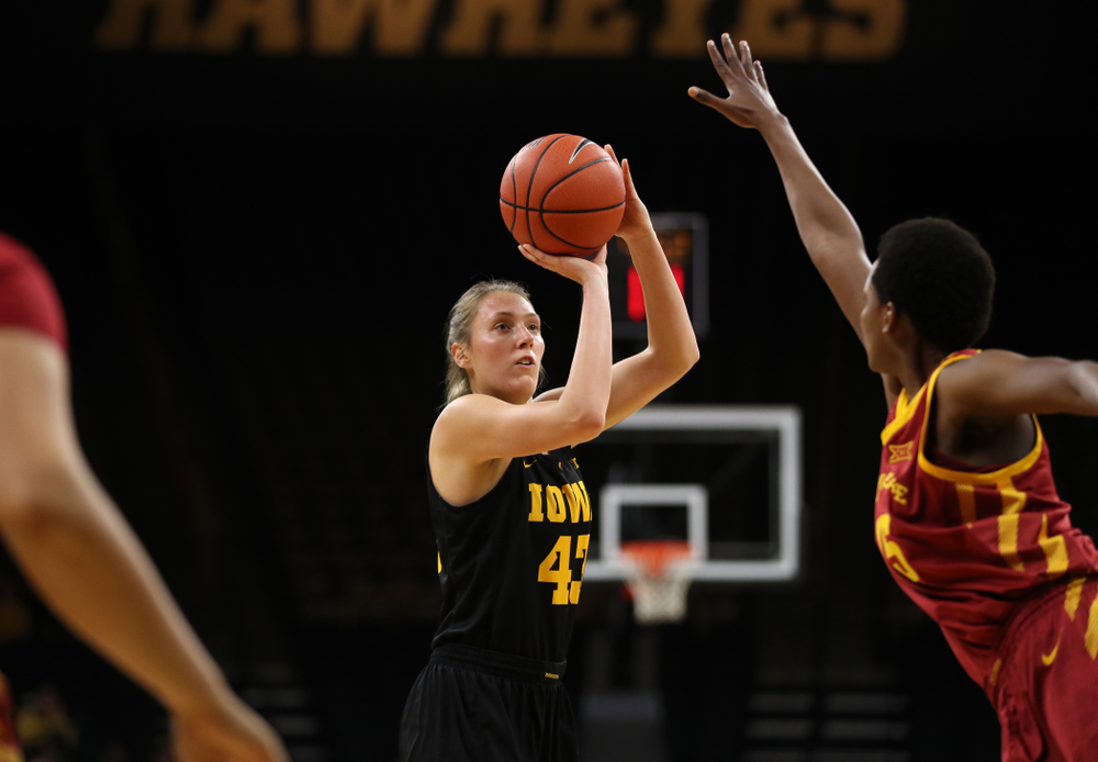 Iowa Hawkeyes forward Amanda Ollinger (43) against the Iowa State Cyclones in the Iowa Corn Cy-Hawk Series Wednesday, December 5, 2018 at Carver-Hawkeye Arena. (Brian Ray/hawkeyesports.com)