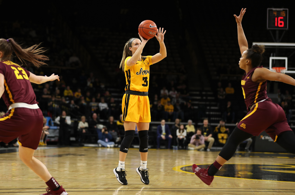 Iowa Hawkeyes guard Makenzie Meyer (3) against the Minnesota Golden Gophers Thursday, February 27, 2020 at Carver-Hawkeye Arena. (Brian Ray/hawkeyesports.com)