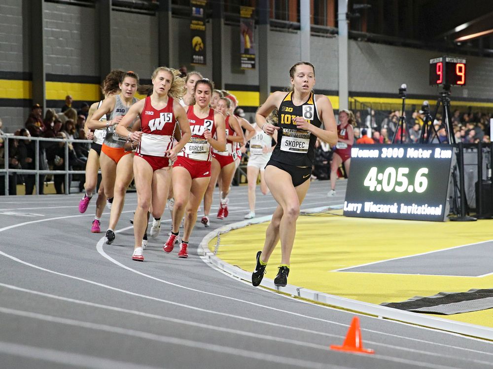 Iowa’s Gabby Skopec runs the women’s 3000 meter run event during the Larry Wieczorek Invitational at the Recreation Building in Iowa City on Friday, January 17, 2020. (Stephen Mally/hawkeyesports.com)