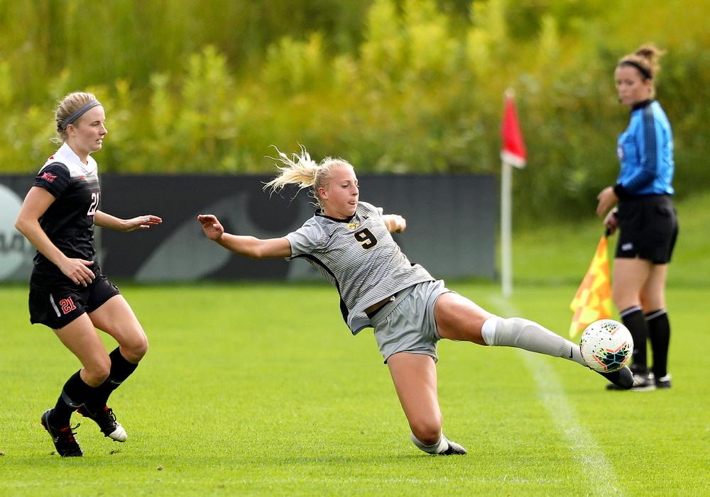 Iowa defender Samantha Cary (9) tries to reach the ball during the first half of their match at the Iowa Soccer Complex in Iowa City on Sunday, Sep 1, 2019. (Stephen Mally/hawkeyesports.com)
