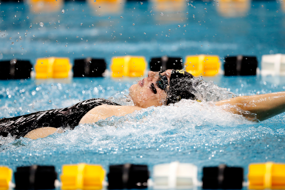 Hannah Burvill swims the backstroke leg of the 200 yard medley relay during the Black and Gold Intrasquad Saturday, September 29, 2018 at the Campus Recreation and Wellness Center. (Brian Ray/hawkeyesports.com)