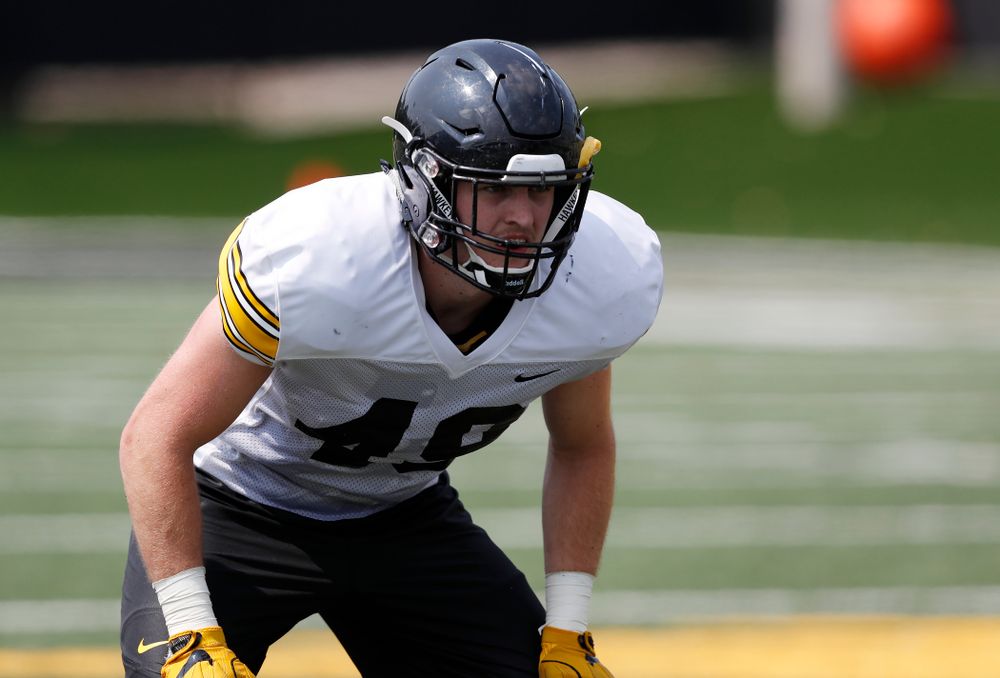 Iowa Hawkeyes linebacker Nick Niemann (49) during fall camp practice No. 9 Friday, August 10, 2018 at the Kenyon Practice Facility. (Brian Ray/hawkeyesports.com)