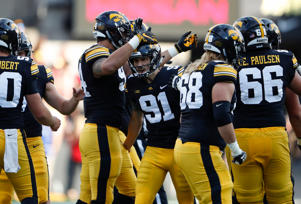 Iowa Hawkeyes place kicker Miguel Recinos (91) celebrates after making a field goal against the Iowa State Cyclones Saturday, September 8, 2018 at Kinnick Stadium. (Brian Ray/hawkeyesports.com)