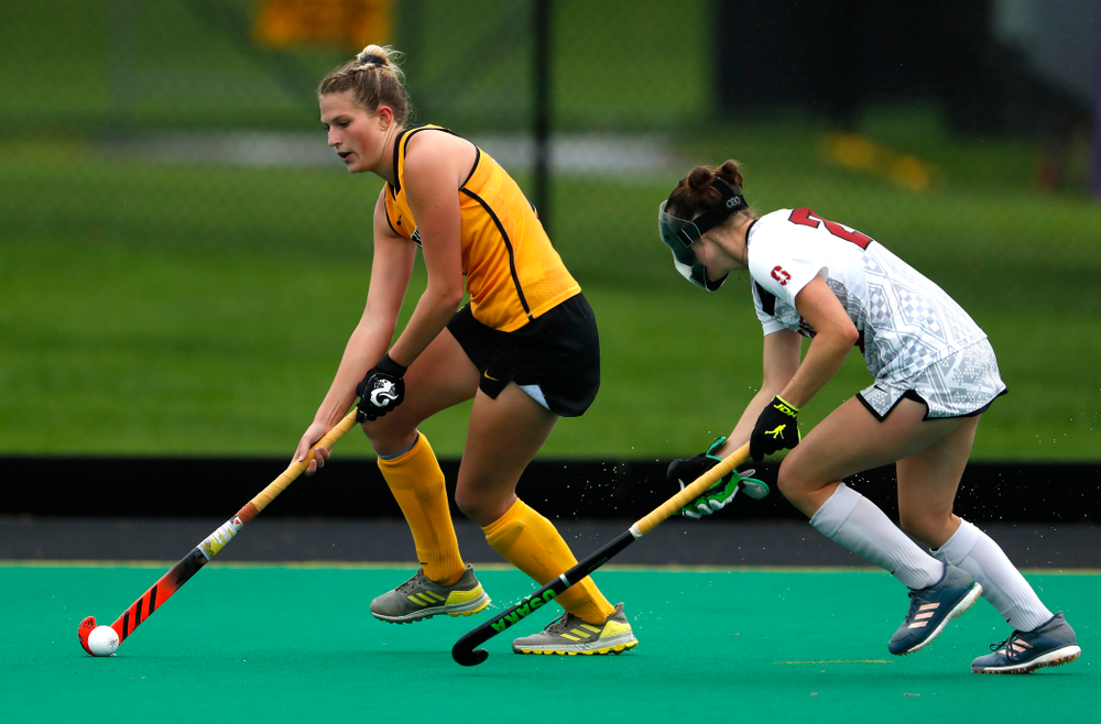 Iowa Hawkeyes Ellie Holley (7) against Stanford Sunday, October 7, 2018 at Grant Field. (Brian Ray/hawkeyesports.com)