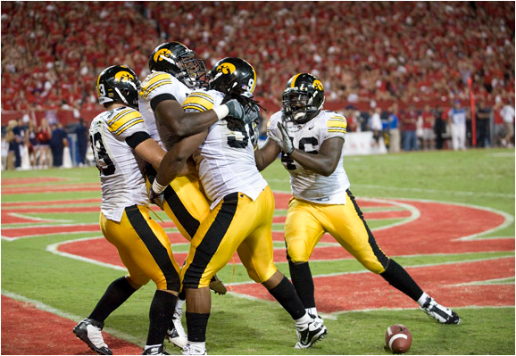 Iowa Hawkeyes Vs Arizona Wildcats 09 18 2010 Page 2281