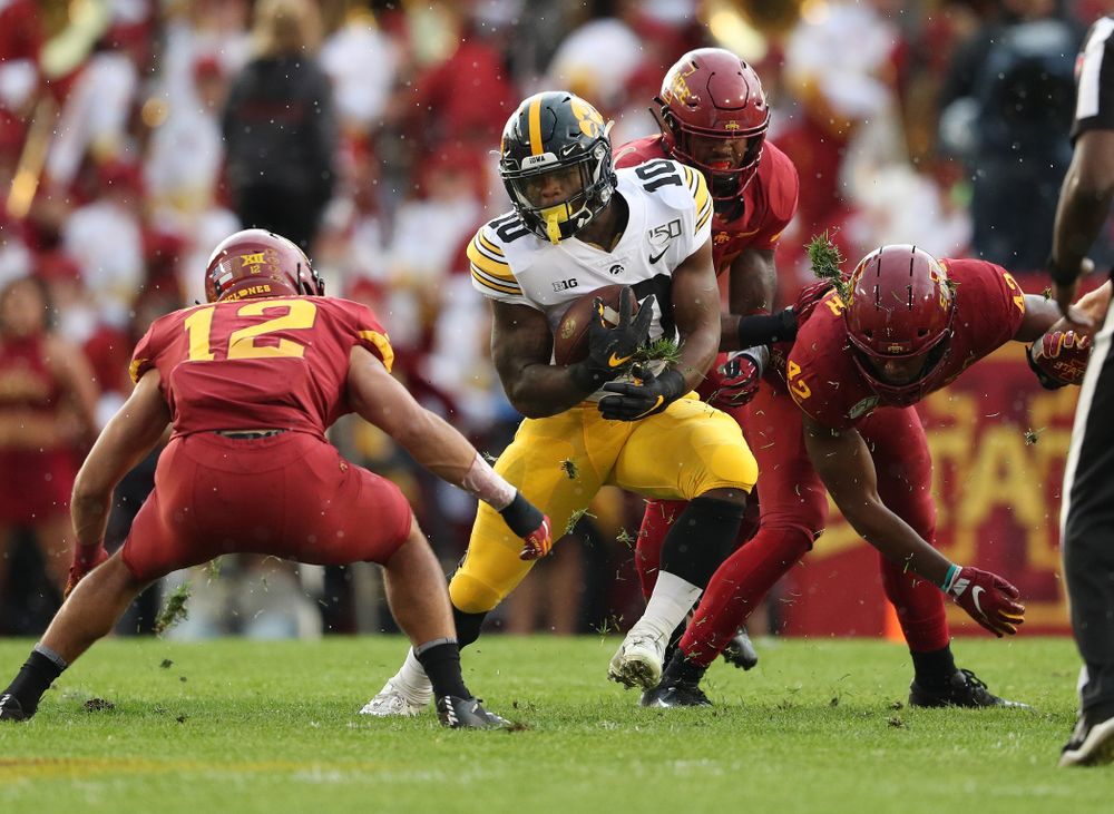 Iowa Hawkeyes running back Mekhi Sargent (10) against the Iowa State Cyclones Saturday, September 14, 2019 at Jack Trice Stadium in Ames, Iowa. (Brian Ray/hawkeyesports.com)