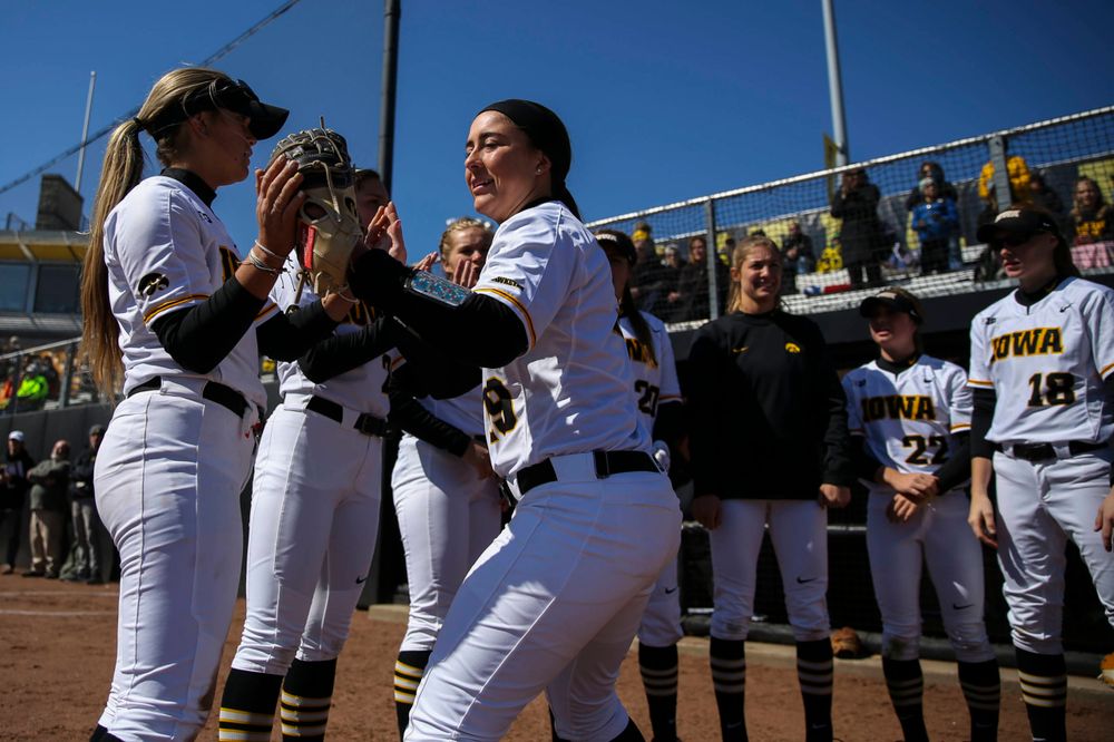 Iowa's Elizabeth DeShields (19) at game 3 vs Northwestern on Sunday, March 31, 2019 at Bob Pearl Field. (Lily Smith/hawkeyesports.com)