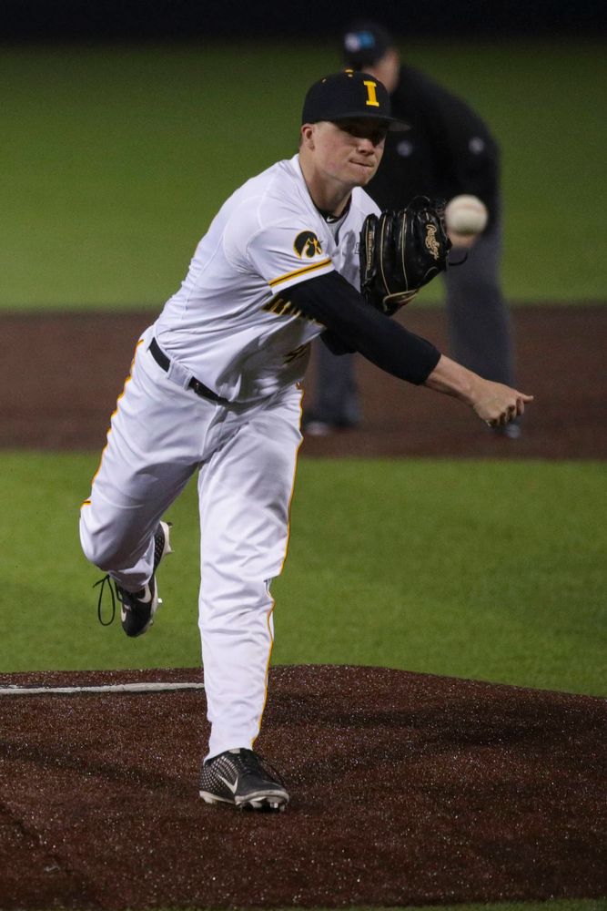 Iowa pitcher Trace Hoffman at game 1 vs Rutgers on Friday, April 5, 2019 at Duane Banks Field. (Lily Smith/hawkeyesports.com)