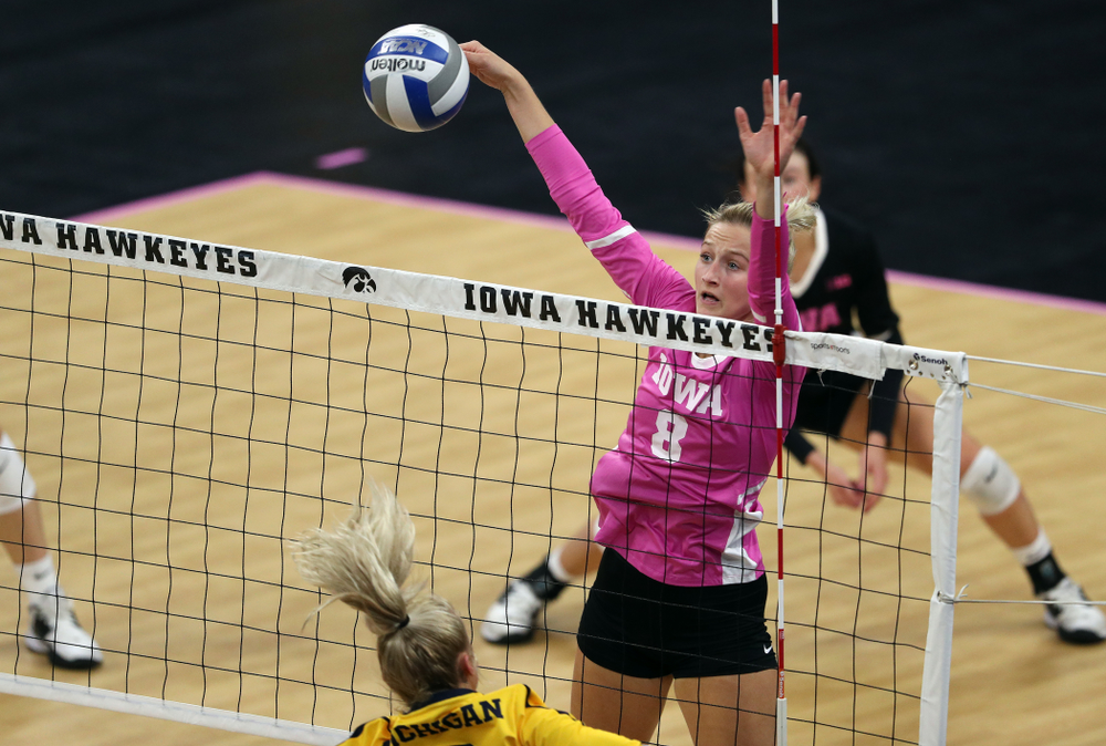 Iowa Hawkeyes outside hitter Kyndra Hansen (8) against the Michigan Wolverines Friday, October 11, 2019 at Carver-Hawkeye Arena.(Brian Ray/hawkeyesports.com)