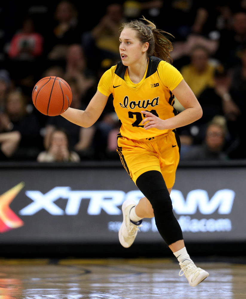 Iowa Hawkeyes guard Kathleen Doyle (22) against the Minnesota Golden Gophers Thursday, February 27, 2020 at Carver-Hawkeye Arena. (Brian Ray/hawkeyesports.com)