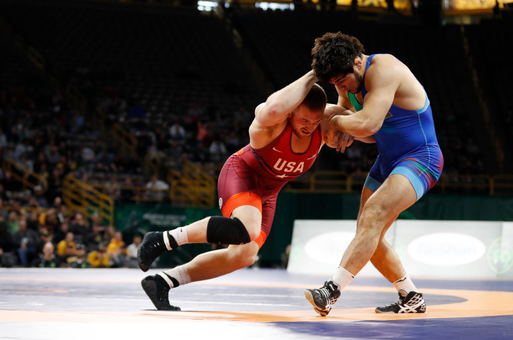 Kyle Snyder during the gold medal match of the United World Wrestling Freestyle World Cup against Azerbaijan Sunday, April 8, 2018 at Carver-Hawkeye Arena. (Brian Ray/hawkeyesports.com)