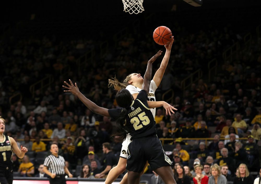 Iowa Hawkeyes guard Kathleen Doyle (22) against the Purdue Boilermakers Sunday, January 27, 2019 at Carver-Hawkeye Arena. (Brian Ray/hawkeyesports.com)