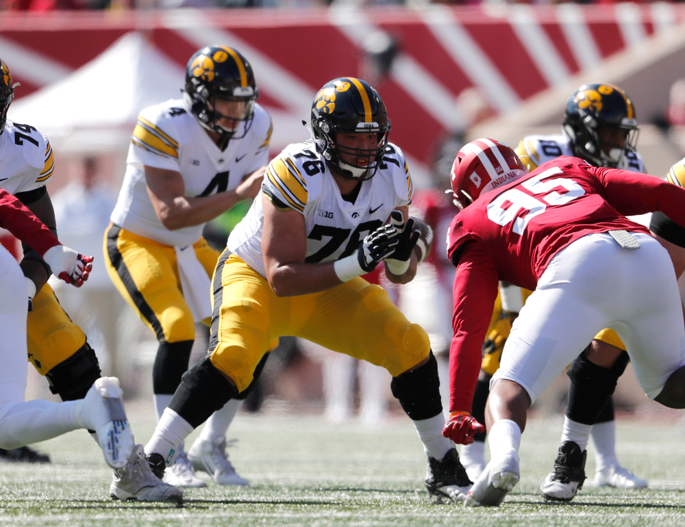 Iowa Hawkeyes offensive lineman Dalton Ferguson (76) against the Indiana Hoosiers Saturday, October 13, 2018 at Memorial Stadium, in Bloomington, Ind. (Brian Ray/hawkeyesports.com)