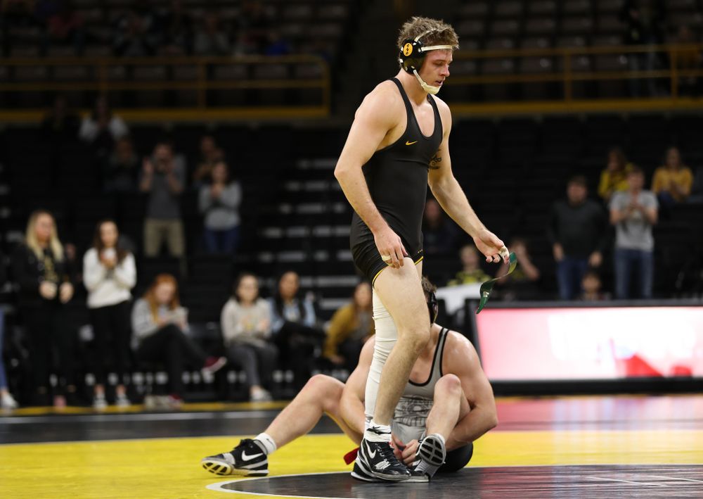 Iowa's Mitch Bowman wrestles Purdue's Christian Brunner at 197 pounds Saturday, November 24, 2018 at Carver-Hawkeye Arena. (Brian Ray/hawkeyesports.com)