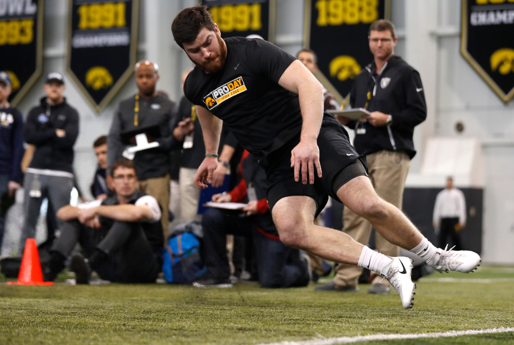 Iowa Hawkeyes linebacker Josey Jewell (43) during the team's annual pro day Monday, March 26, 2018 at the Hansen Football Performance Center. (Brian Ray/hawkeyesports.com)