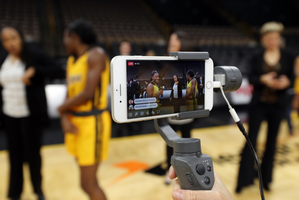 Iowa Hawkeyes guard Zion Sanders (21), assistant coach Raina Harmon and guard Tomi Taiwo (1) during the teamÕs annual media day Thursday, October 24, 2019 at Carver-Hawkeye Arena. (Brian Ray/hawkeyesports.com)