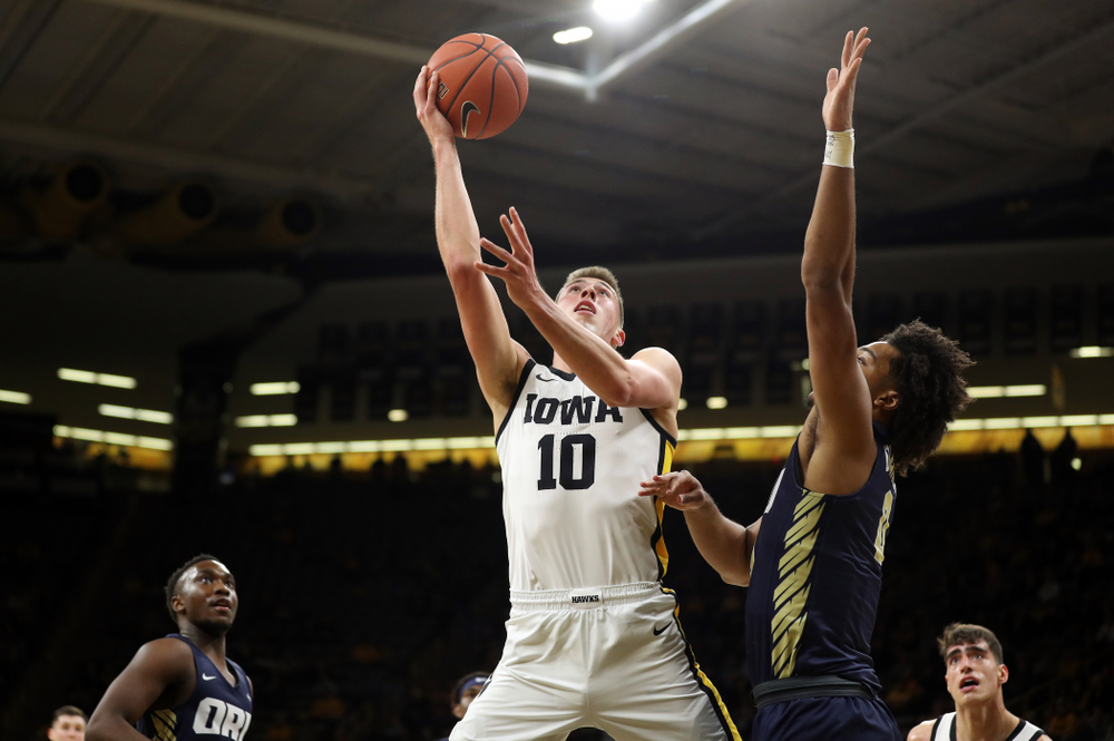 Iowa Hawkeyes guard Joe Wieskamp (10) against Oral Roberts Friday, November 15, 2019 at Carver-Hawkeye Arena. (Brian Ray/hawkeyesports.com)