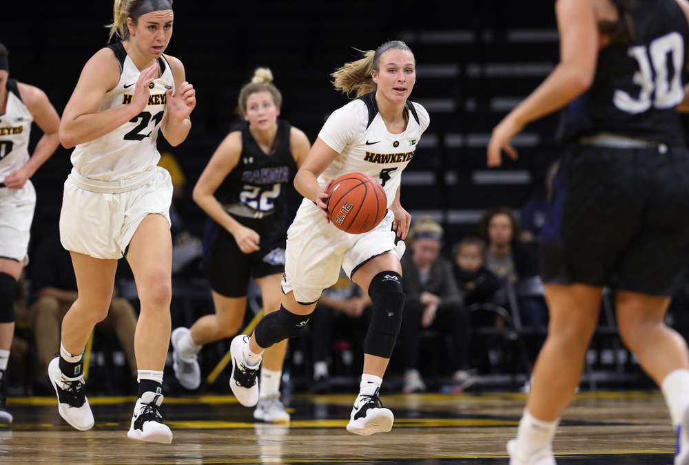 Iowa Hawkeyes guard Makenzie Meyer (3) against Dakota Wesleyan University Tuesday, November 6, 2018 at Carver-Hawkeye Arena. (Brian Ray/hawkeyesports.com)