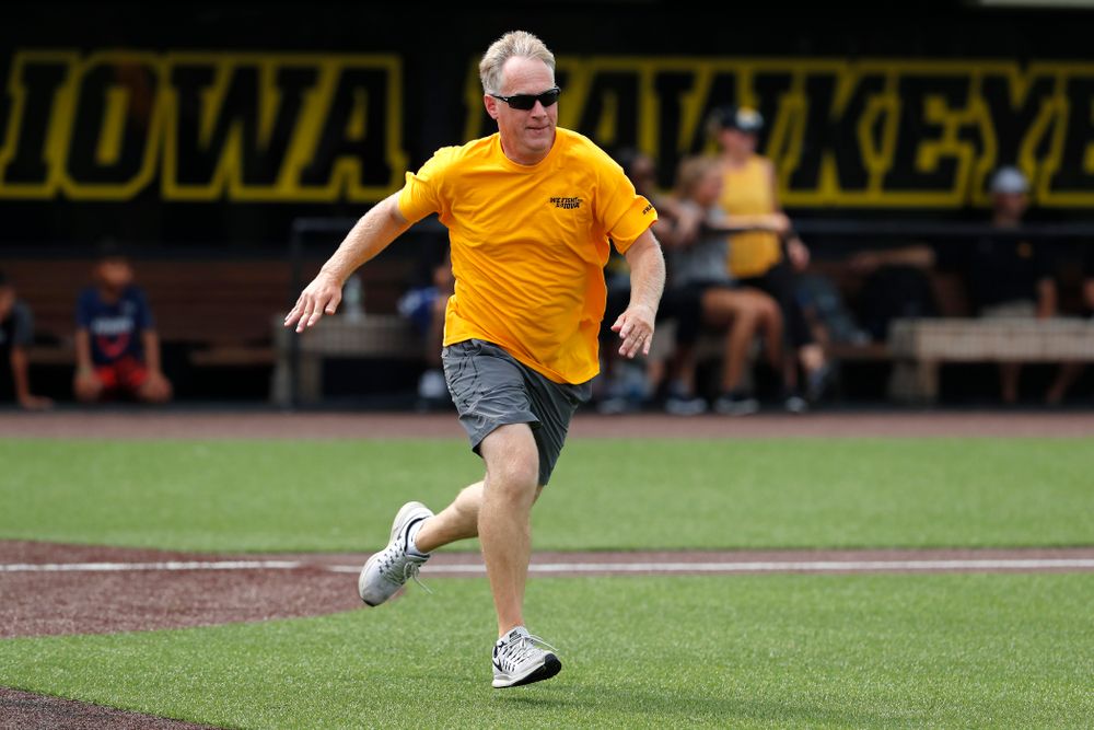 Head Rowing Coach Andrew Carter during the Iowa Student Athlete Kickoff Kickball game Sunday, August 19, 2018 at Duane Banks Field. (Brian Ray/hawkeyesports.com)