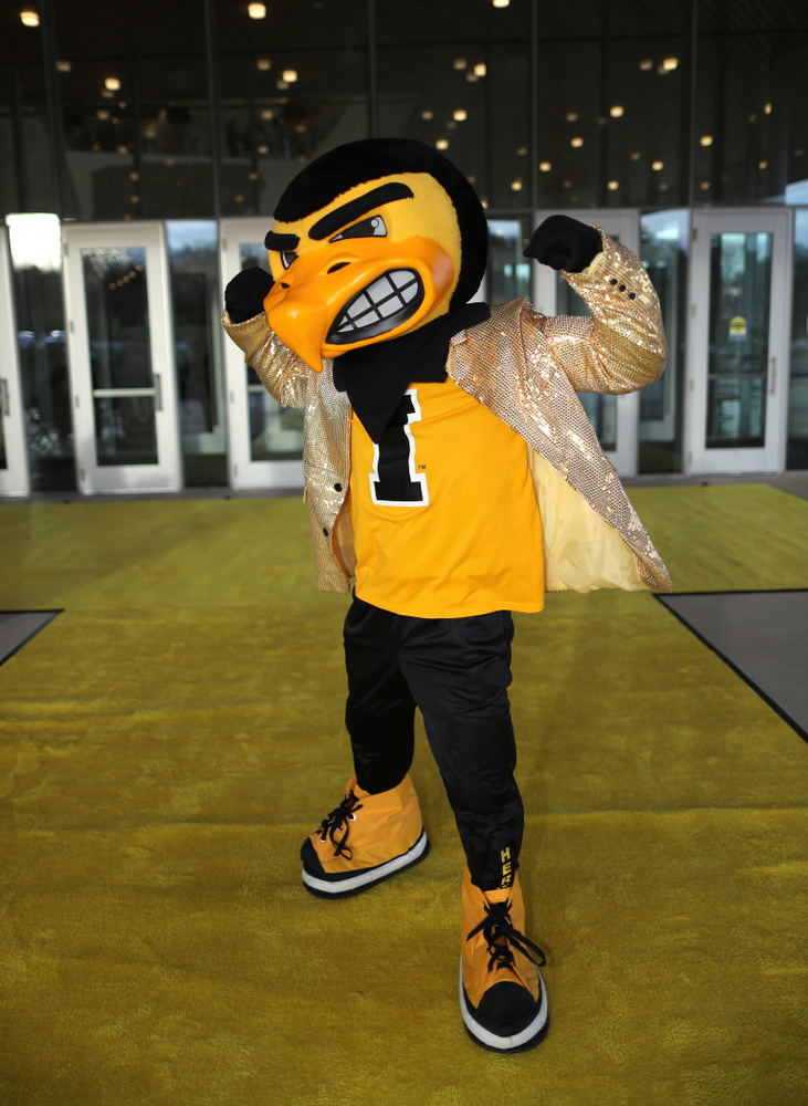 The 2019 Golden Herkys yellow carpet Tuesday, April 23, 2019 at Hancher Auditorium. (Brian Ray/hawkeyesports.com)
