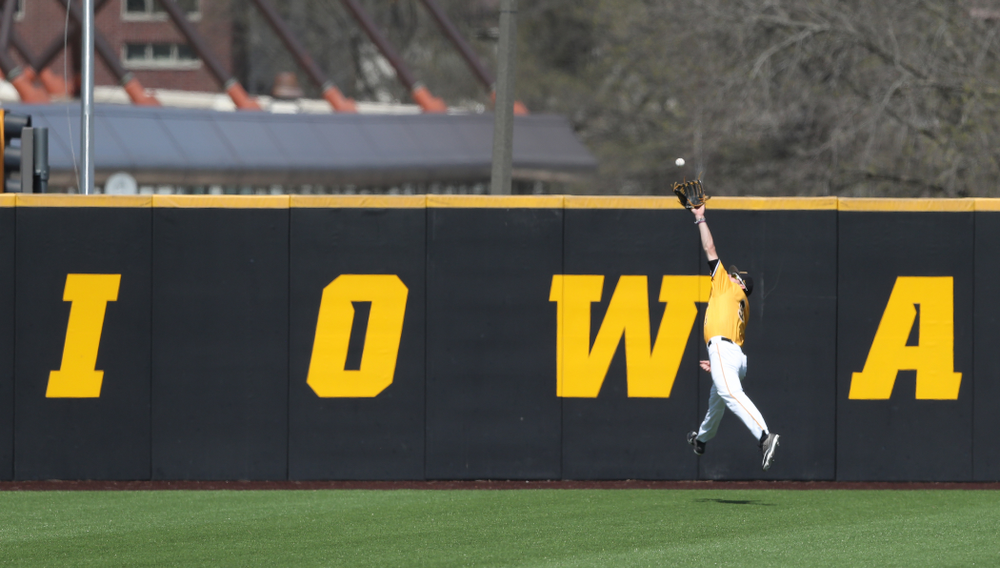 Iowa Hawkeyes outfielder Ben Norman (9) against the Nebraska Cornhuskers Sunday, April 21, 2019 at Duane Banks Field. (Brian Ray/hawkeyesports.com)