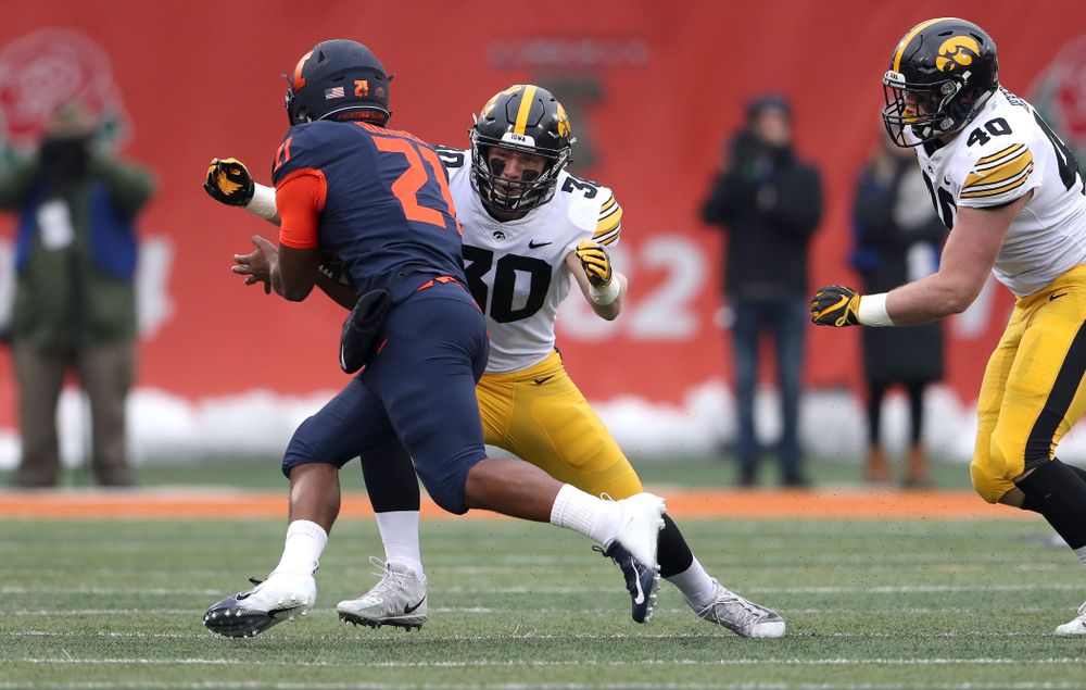 Iowa Hawkeyes defensive back Jake Gervase (30) against the Illinois Fighting Illini Saturday, November 17, 2018 at Memorial Stadium in Champaign, Ill. (Brian Ray/hawkeyesports.com)