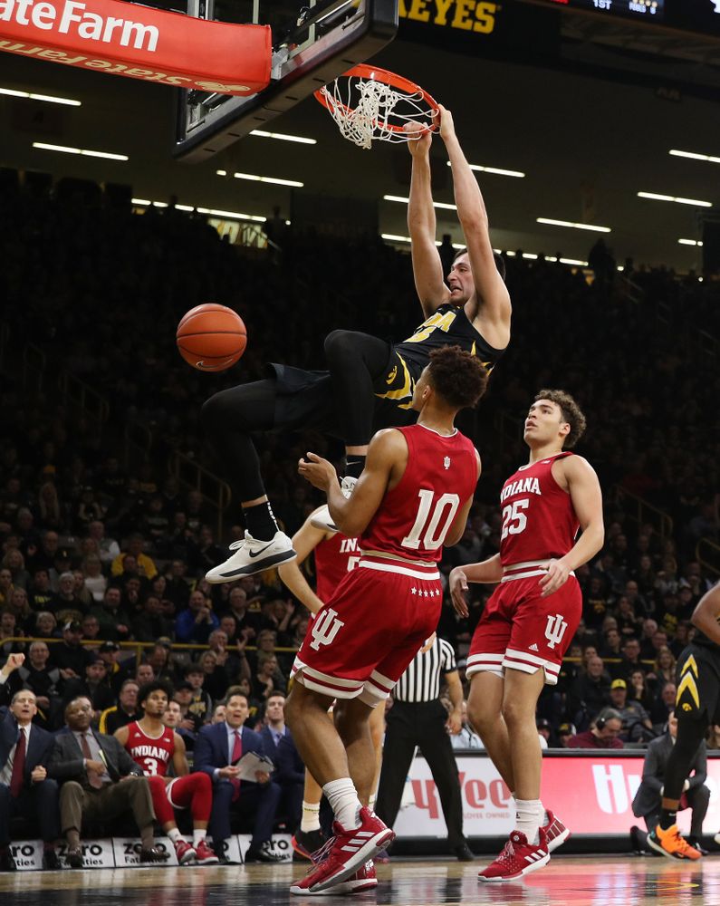 Iowa Hawkeyes forward Ryan Kriener (15) dunks the ball against the Indiana Hoosiers Friday, February 22, 2019 at Carver-Hawkeye Arena. (Brian Ray/hawkeyesports.com)