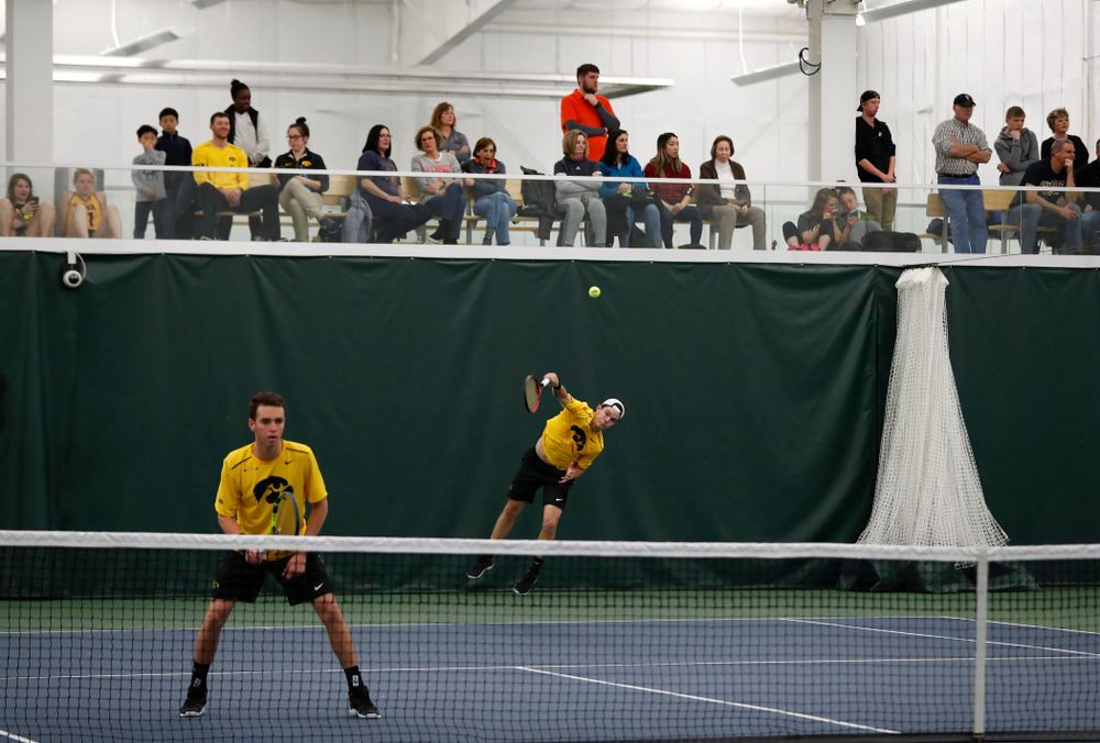 Jonas Larsen and Kareem Allaf play a doubles match against the Illinois Fighting Illini Saturday, March 31, 2018 at Hawkeye Tennis and Recreation Center. (Brian Ray/hawkeyesports.com)