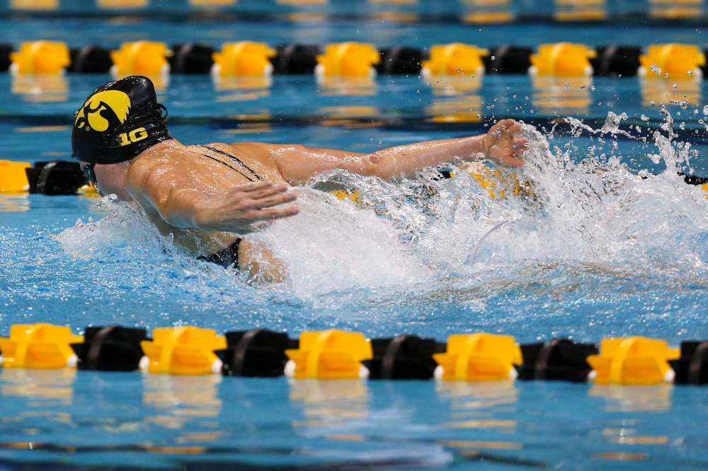 Iowa’s Aleksandra Olesiak during Iowa swim and dive vs Minnesota on Saturday, October 26, 2019 at the Campus Wellness and Recreation Center. (Lily Smith/hawkeyesports.com)