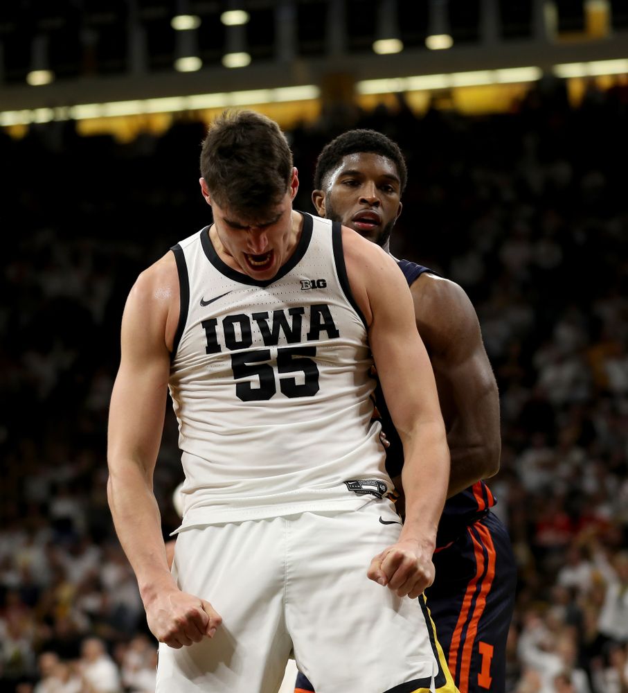 Iowa Hawkeyes forward Luka Garza (55) against the Illinois Fighting Illini Sunday, February 2, 2020 at Carver-Hawkeye Arena. (Brian Ray/hawkeyesports.com)