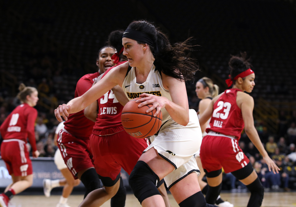 Iowa Hawkeyes forward Megan Gustafson (10) against the Wisconsin Badgers Monday, January 7, 2019 at Carver-Hawkeye Arena. (Brian Ray/hawkeyesports.com)