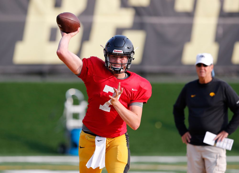 Iowa Hawkeyes quarterback Spencer Petras (7) during camp practice No. 16 Tuesday, August 21, 2018 at the Hansen Football Performance Center. (Brian Ray/hawkeyesports.com)