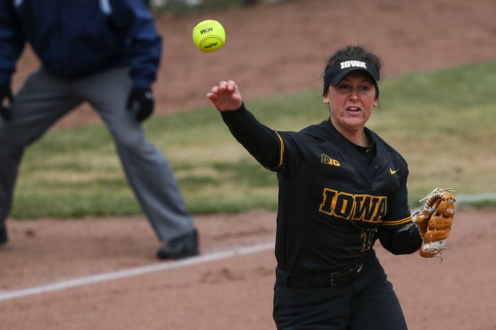 Iowa's Mallory Kilian (11) at game 2 vs Northwestern on Saturday, March 30, 2019 at Bob Pearl Field. (Lily Smith/hawkeyesports.com)