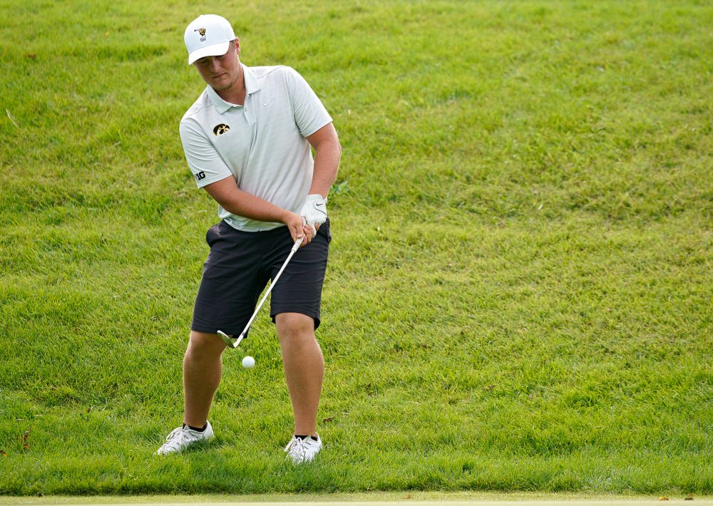Iowa’s Alex Schaake chips onto the green during the second day of the Golfweek Conference Challenge at the Cedar Rapids Country Club in Cedar Rapids on Monday, Sep 16, 2019. (Stephen Mally/hawkeyesports.com)